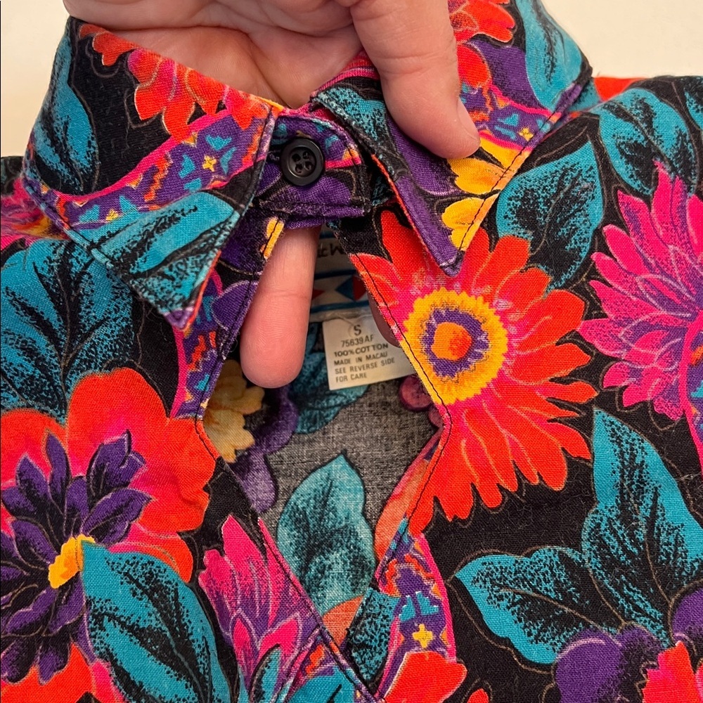 VINTAGE WRANGLER 80’s WESTERN FLORAL LONG SLEEVE BUTTON DOWN TOP SMALL - Picture 8 of 16